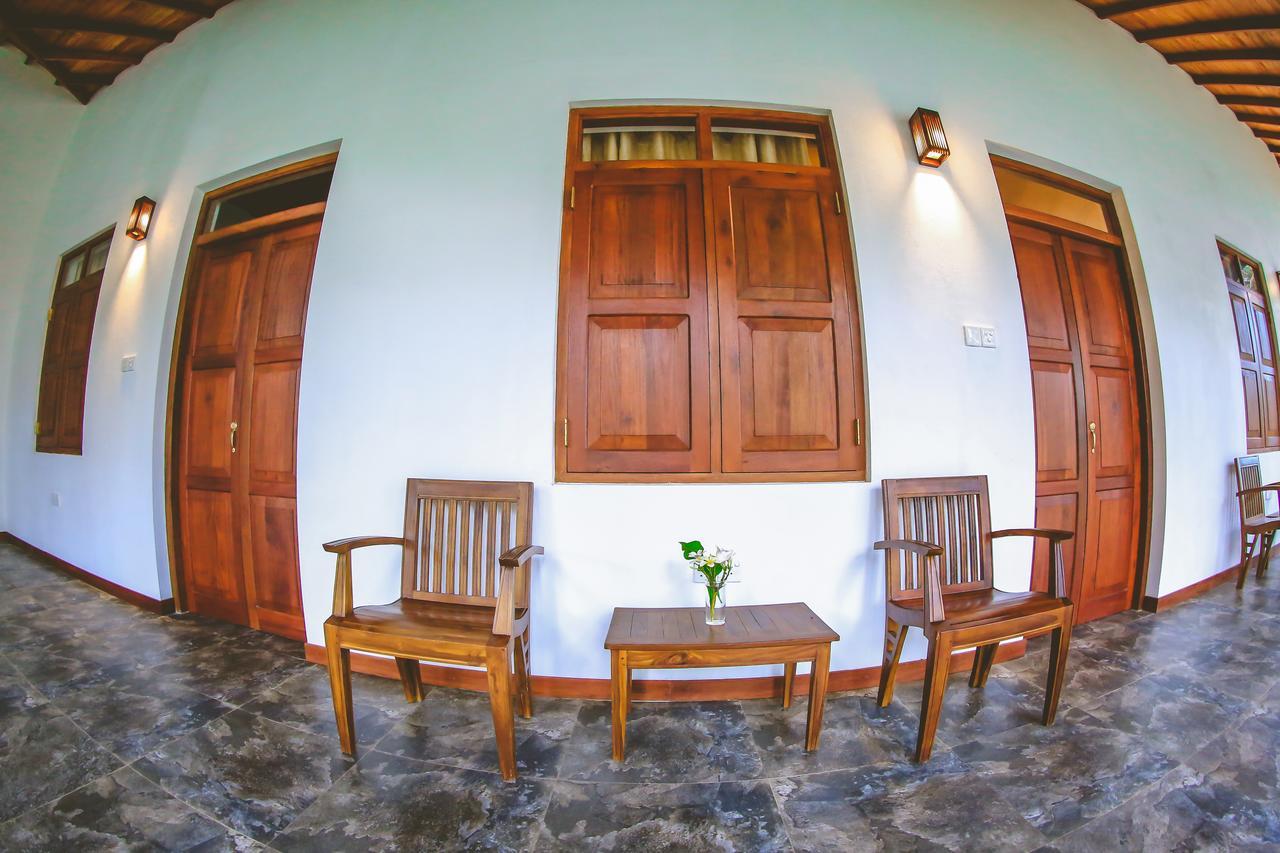 Villa Hiriketiya Dikwella Bagian luar foto